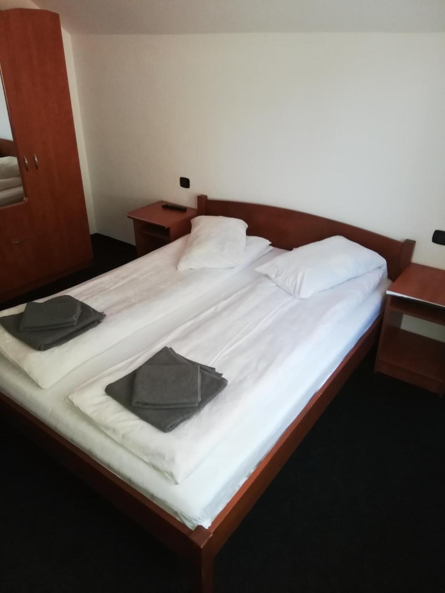 Cabana Cascada Cailor Otel Borşa Oda fotoğraf